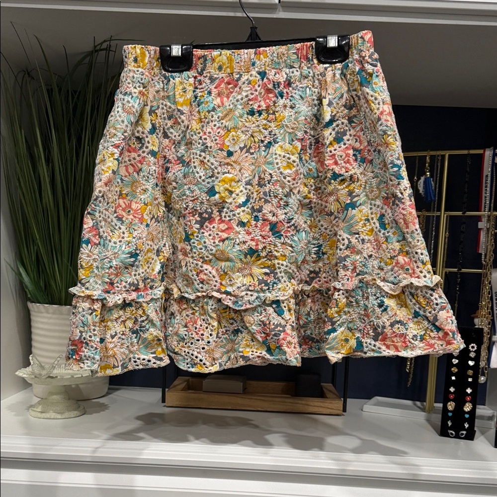 Solitaire Floral Eyelet Ruffle Mini Skirt - Coral, Yellow, Teal size large